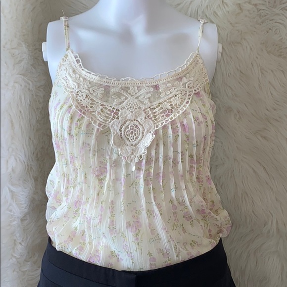 Blouse - Picture 2 of 4